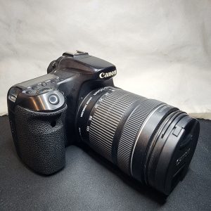 Canon EOS 70D + Lente EF-S 18-135mm IS STM Usado | Kit Original Canon